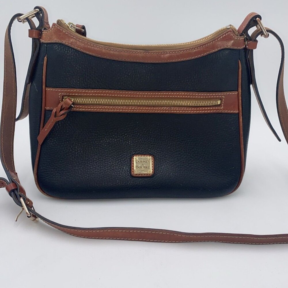 Vintage Dooney & Bourke Womens Shoulder Bag Black Brown Leather  Crossbody